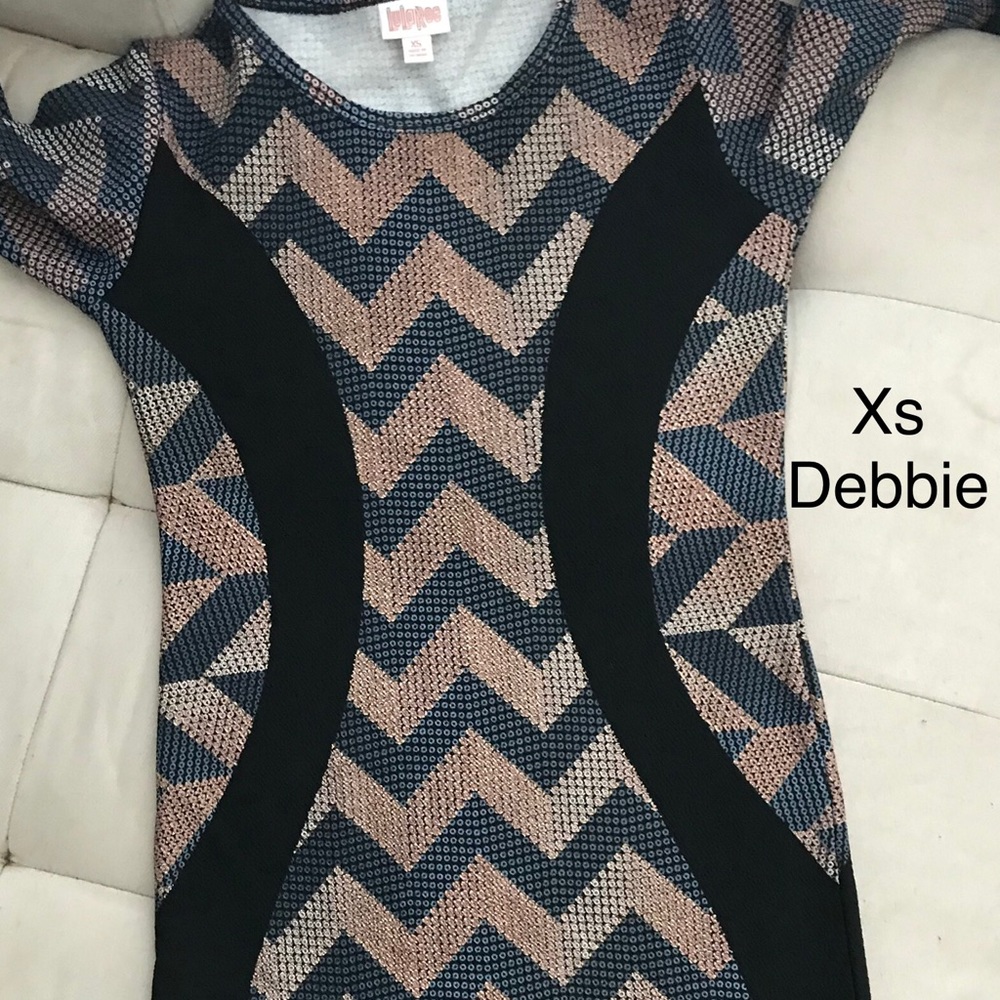 Xs Long sleeve Bodycon dress BNWOT (LLR Debbie)